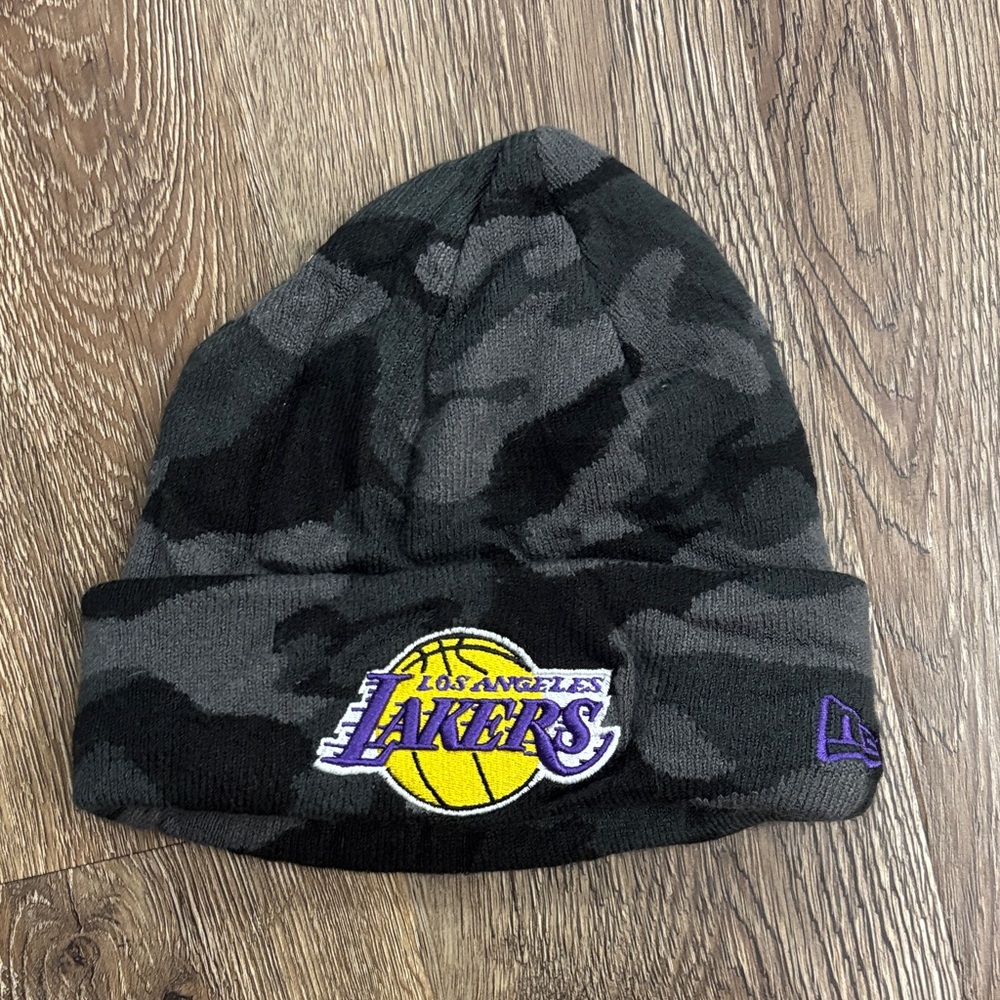 NBA Lakers Kids Camo Beanie - Black and Gray